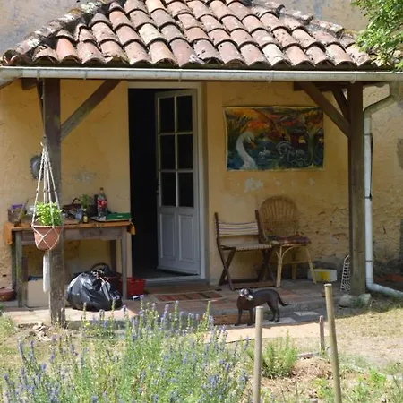 Le Moulin Vieux Hostel Garein